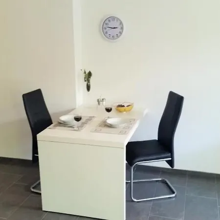Schicke U. Moderne Fewo Zum Odenwald